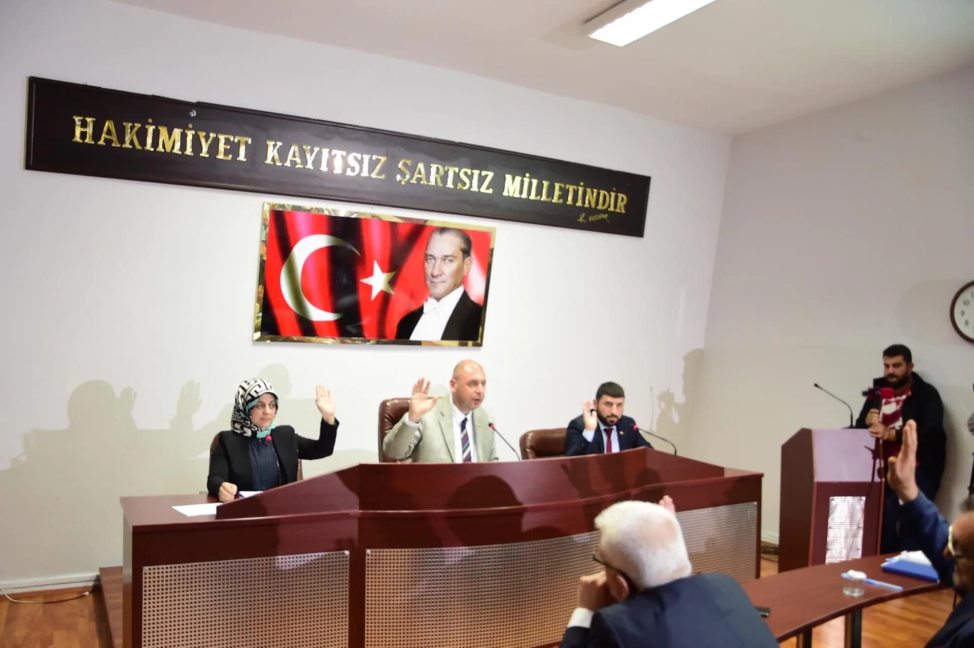 İŞTE SATIŞIN BELGESİ, İŞTE SATIŞA EVET DİYENLER