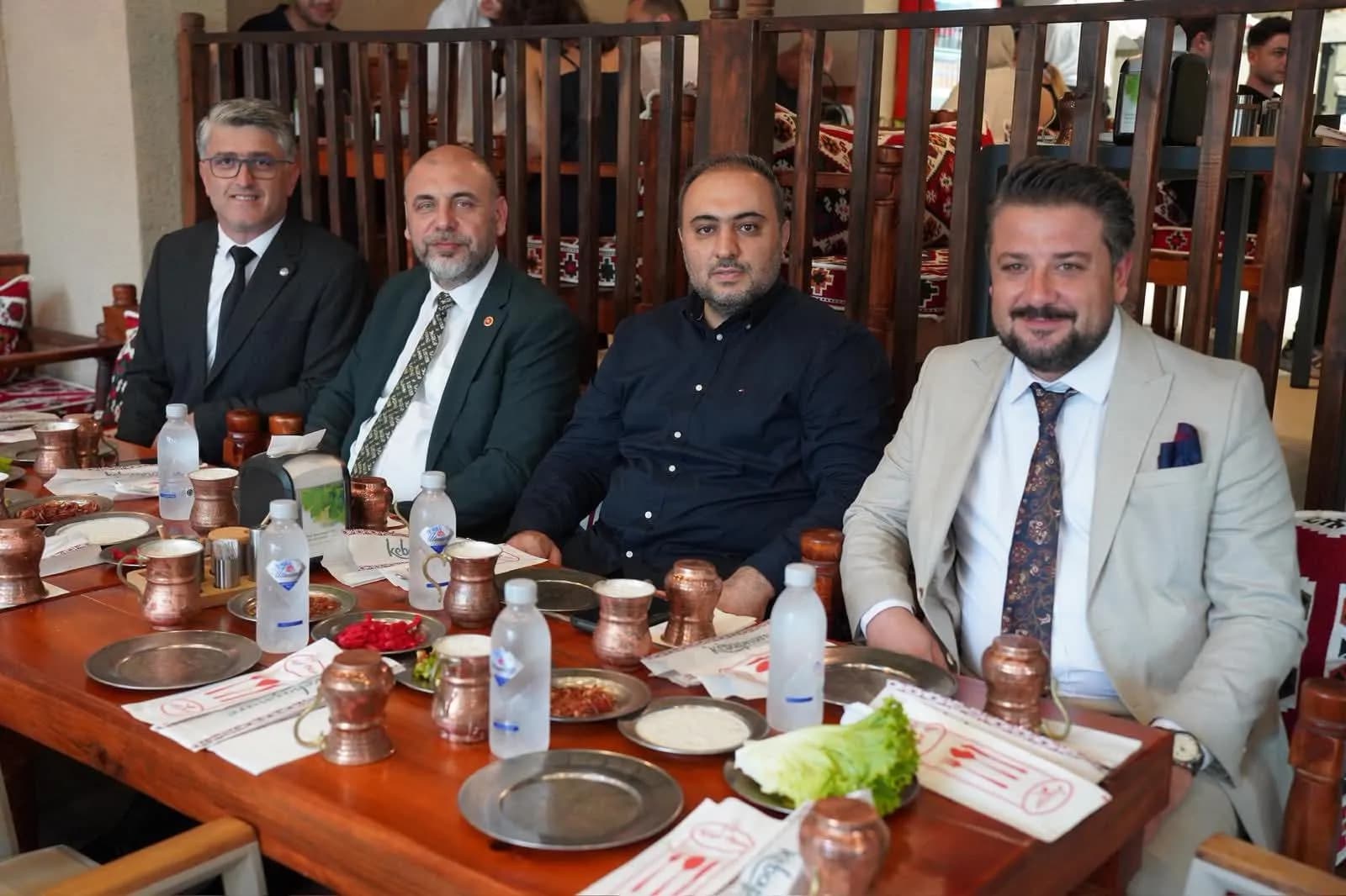 AK Parti'de Adaylık yarışı erken başladı