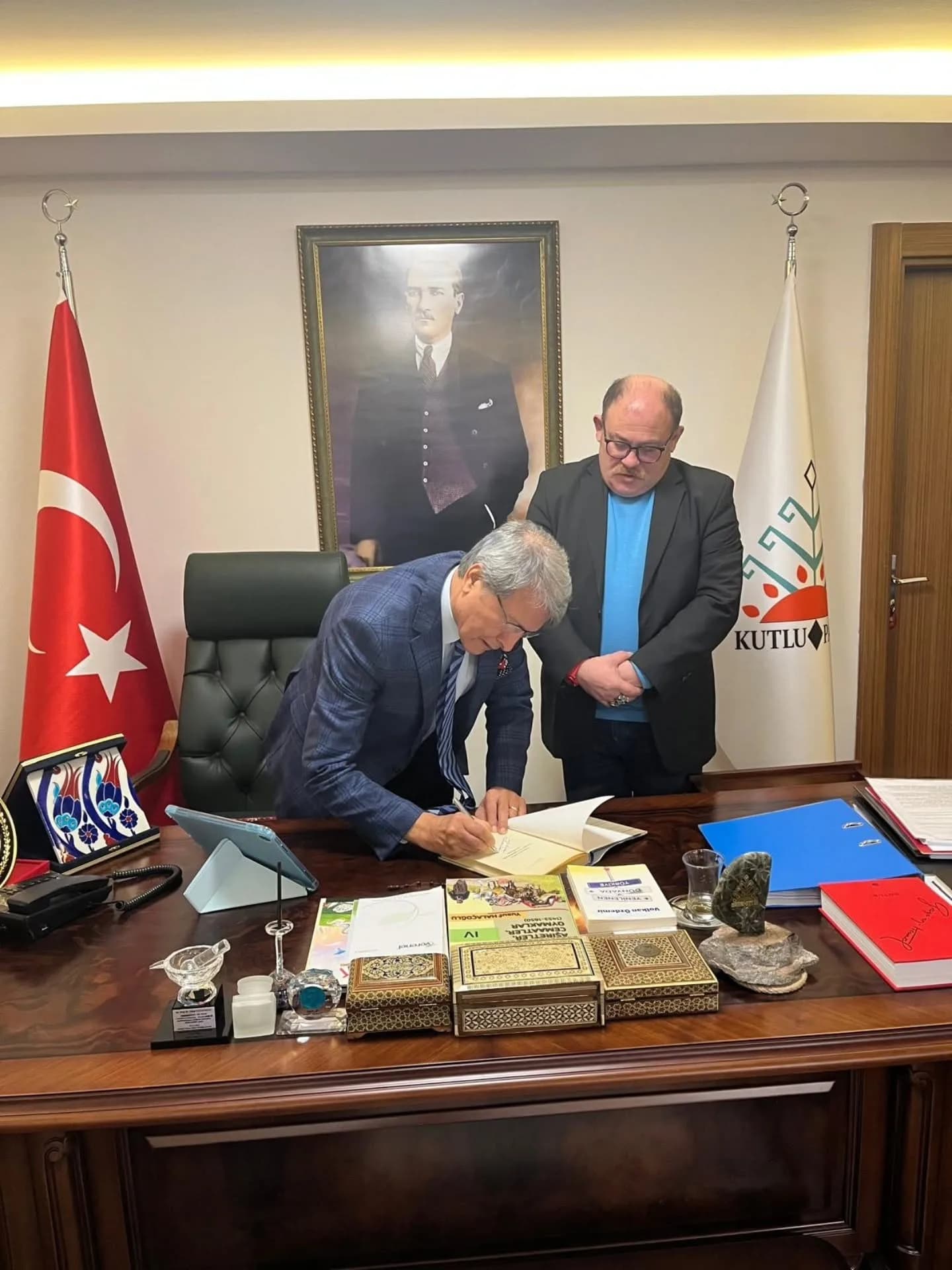 Bir Cümleye Sığan Vefa, Bir Ömre Yakışan Onur