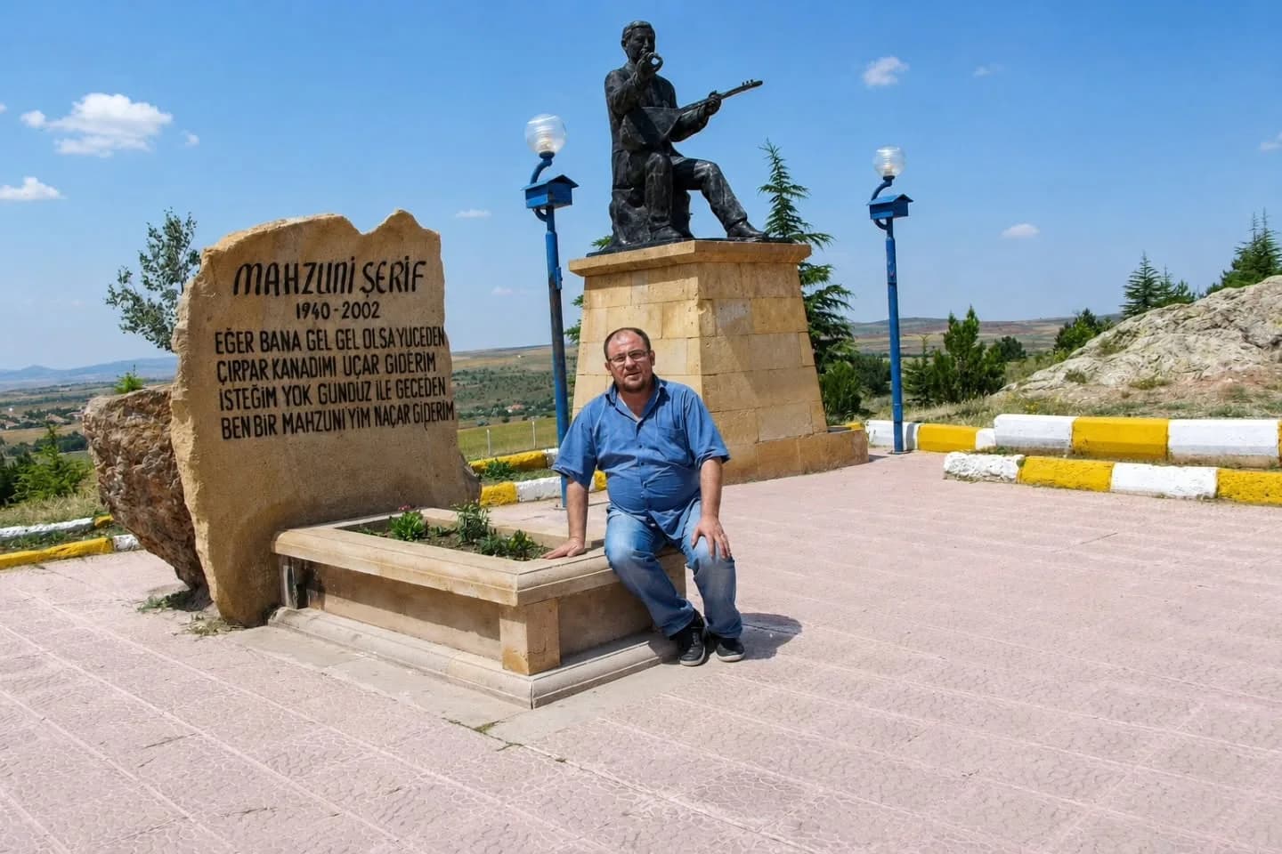 Hakkın, Hakikatin ve Halkın  Aşığı AŞIK MAHSUNİ ŞERİF (Mahsuni Baba) 