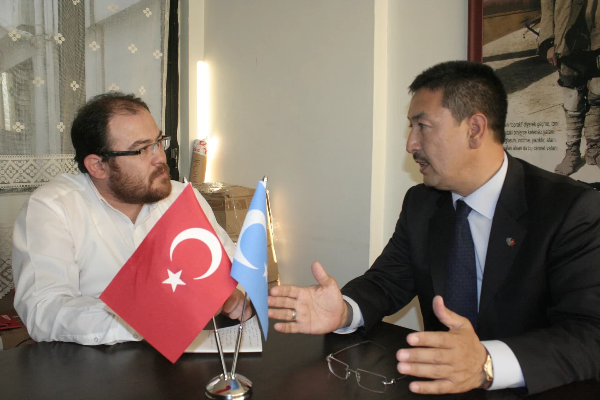 Çin Zulmü Altındaki DOĞU TÜRKİSTAN -1-