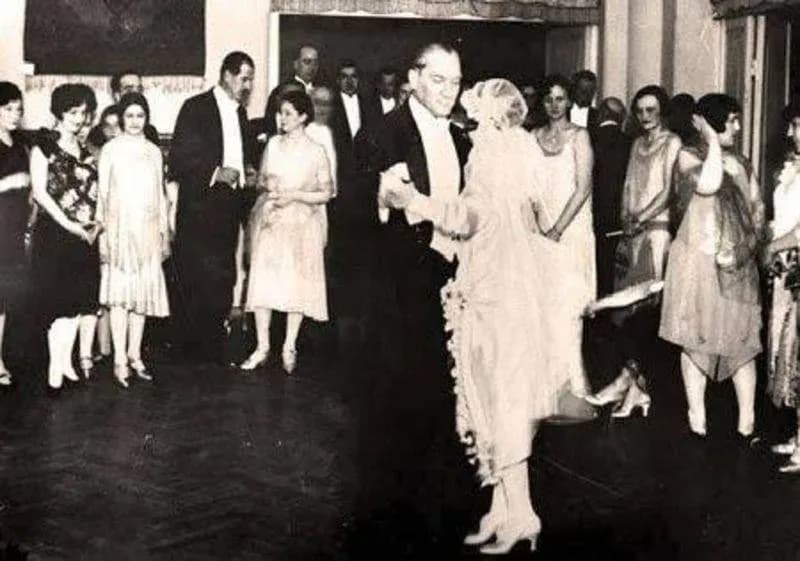 Evet, ATATÜRK Ne Güzel Bir Geceydi!